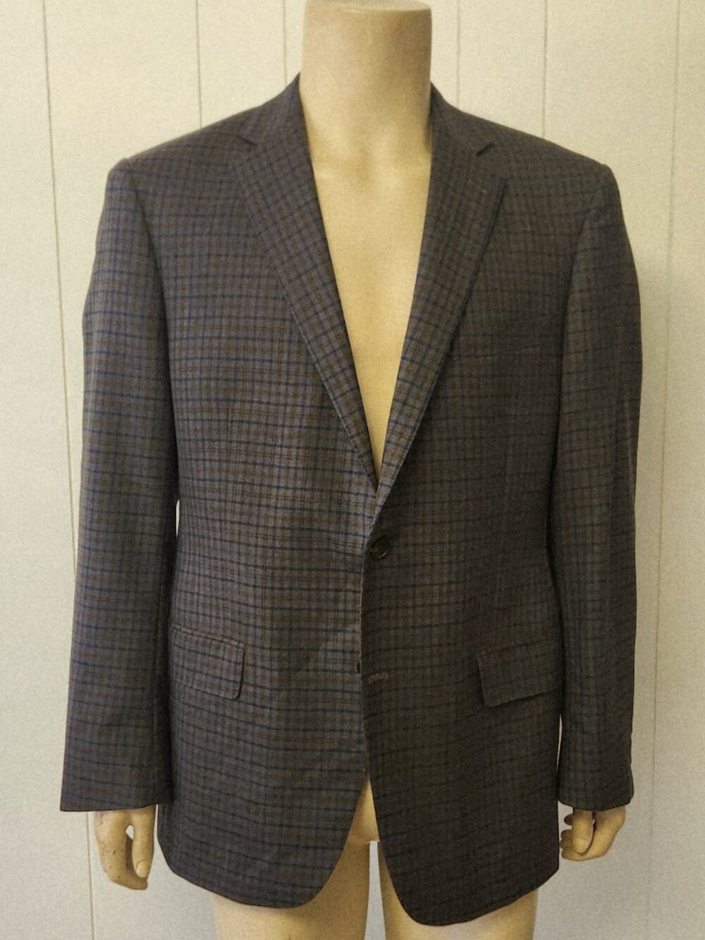 Hartmarx sport coat 44R brown blue wool check